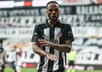 Beşiktaşlı Larin'e büyük övgü! "İlk 11'de başlamaması..."