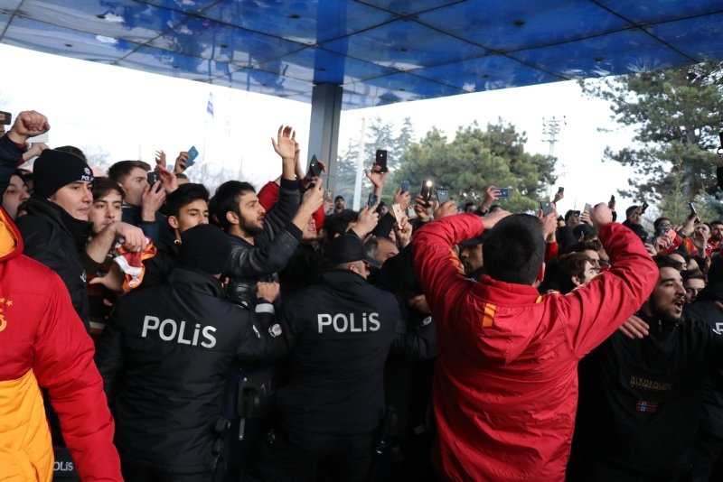 Bolu’da Galatasaray izdihamı yaşandı