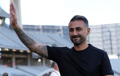 Süper Lig ekibinde flaş ayrılık!