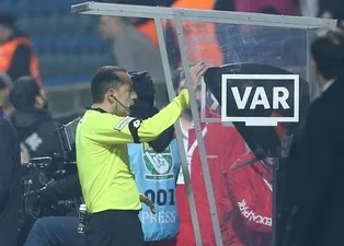 IFAB'dan olay VAR itirafı!