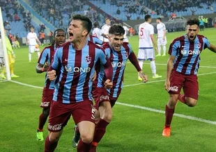 Trabzonspor, Kardemir Karabükspor'u tek golle geçti