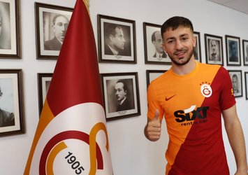 G.Saray Halil transferini resmen duyurdu!