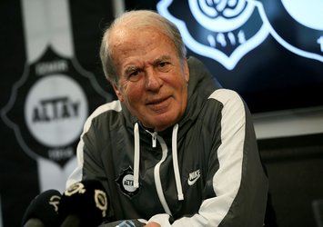 Mustafa Denizli: Korkaklar ve fareler sınıfında olmadım!