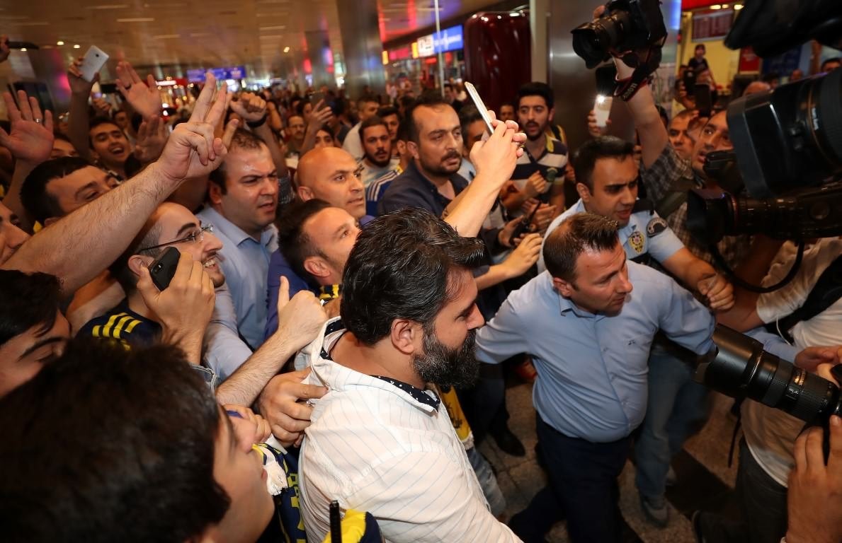 Mathieu Valbuena: Aykut hocayla görüştüm