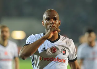 Ryan Babel dönüyor mu?