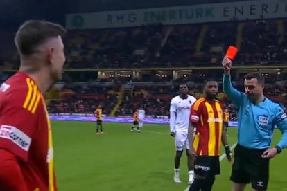 Kayseri’de kırmızı kart kararı! İşte o pozisyon