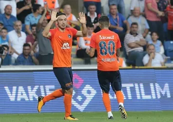 Başakşehir'in ilk 11'i belli oldu
