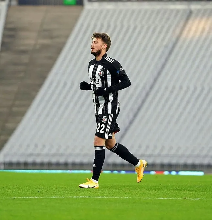 Başakşehir'den transfer atağı! Ljajic, Efecan Karaca ve Onyekuru... - 1