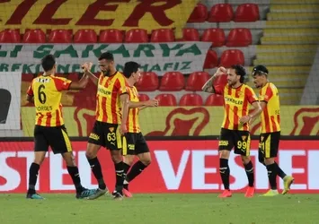 Göztepe'de gidecekler belli oldu!