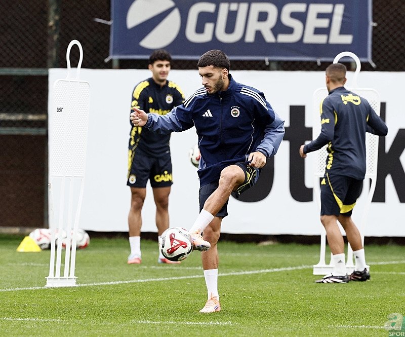 Fenerbahçe evinde moral peşinde! İşte Tedesco’nun Fatih Karagümrük maçı 11’i
