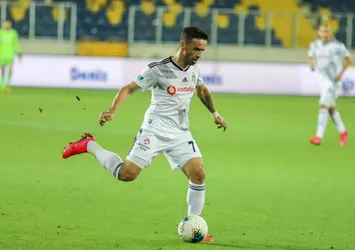 Gökhan Gönül'e 1+1 yıllık teklif