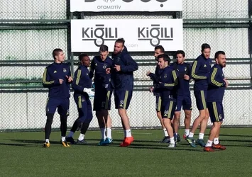 F.Bahçe, Adana Demirspor maçına hazır