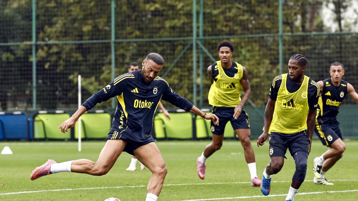 Fenerbahçe'de hazırlıklar devam ediyor!