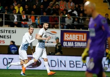 Goller yerli futbolculardan