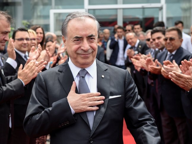 Mustafa Cengiz: Galatasaray evini barkını sattı