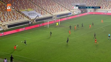 İşte Galatasaray'ın Yeni Malatyaspor maçında penaltı beklediği pozisyon
