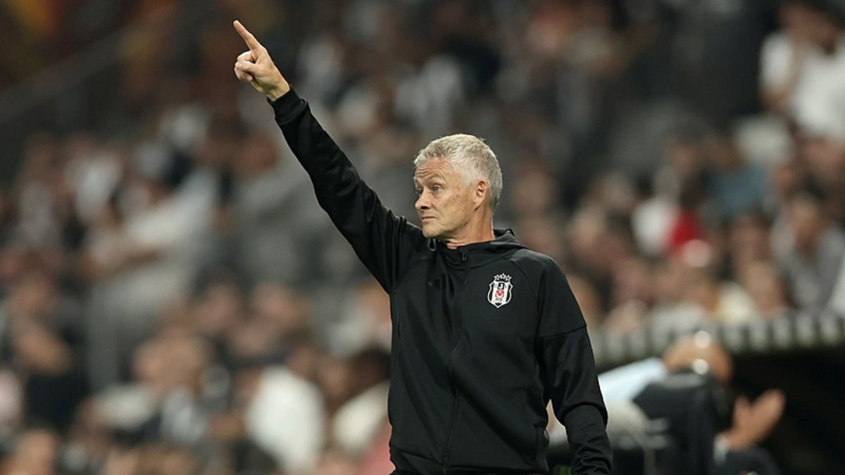 Beşiktaş Teknik Direktörü Ole Gunnar Solskjaer istifaya davet edildi! Beşiktaş Teknik Direktörü Ole Gunnar Solskjaer istifaya davet edildi!