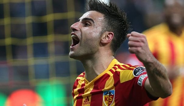 Beşiktaş’tan Deniz Türüç bombası!