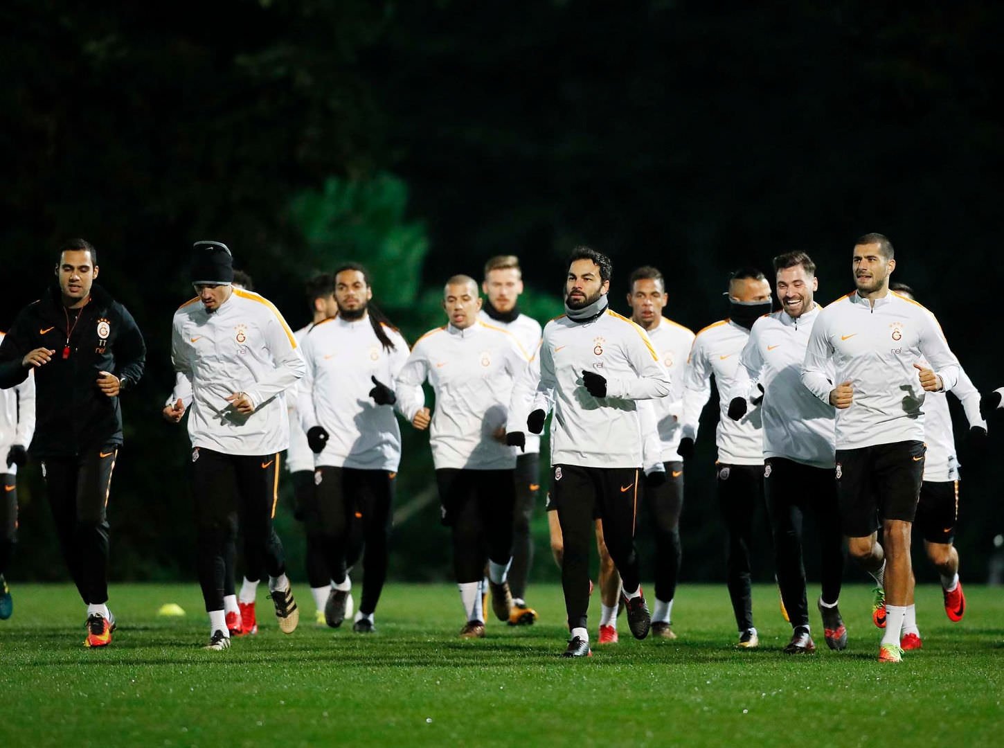 Tudor’un vedasında şok an!