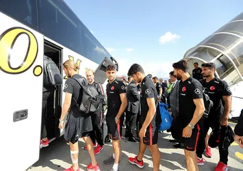 A Milli Futbol Takımı Cenevre'de