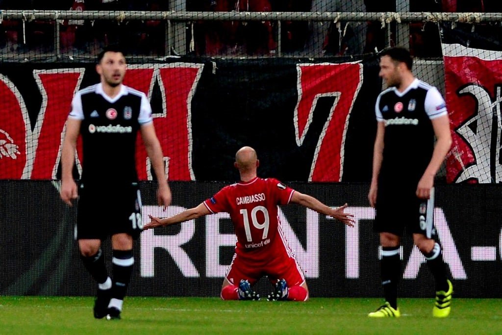 Olympiakos - Beşiktaş maçından kareler