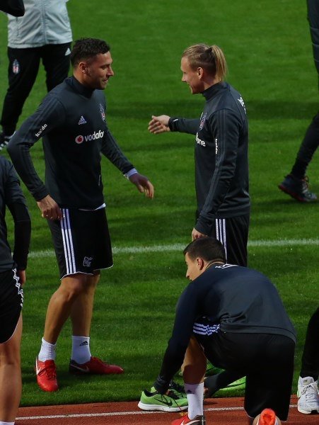 Beşiktaş Antalya’da tam kadro çalıştı