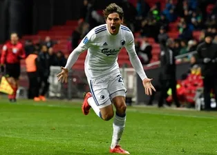 Fenerbahçe'ye Robert Skov sürprizi