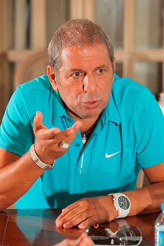 Onu kadroya almamak hıyanettir