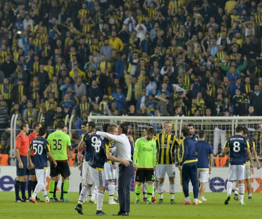 Fenerbahçe’den Kadıköy’de tarihi zafer