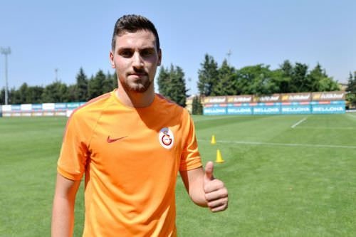 G.Saray’da 3 yolcu