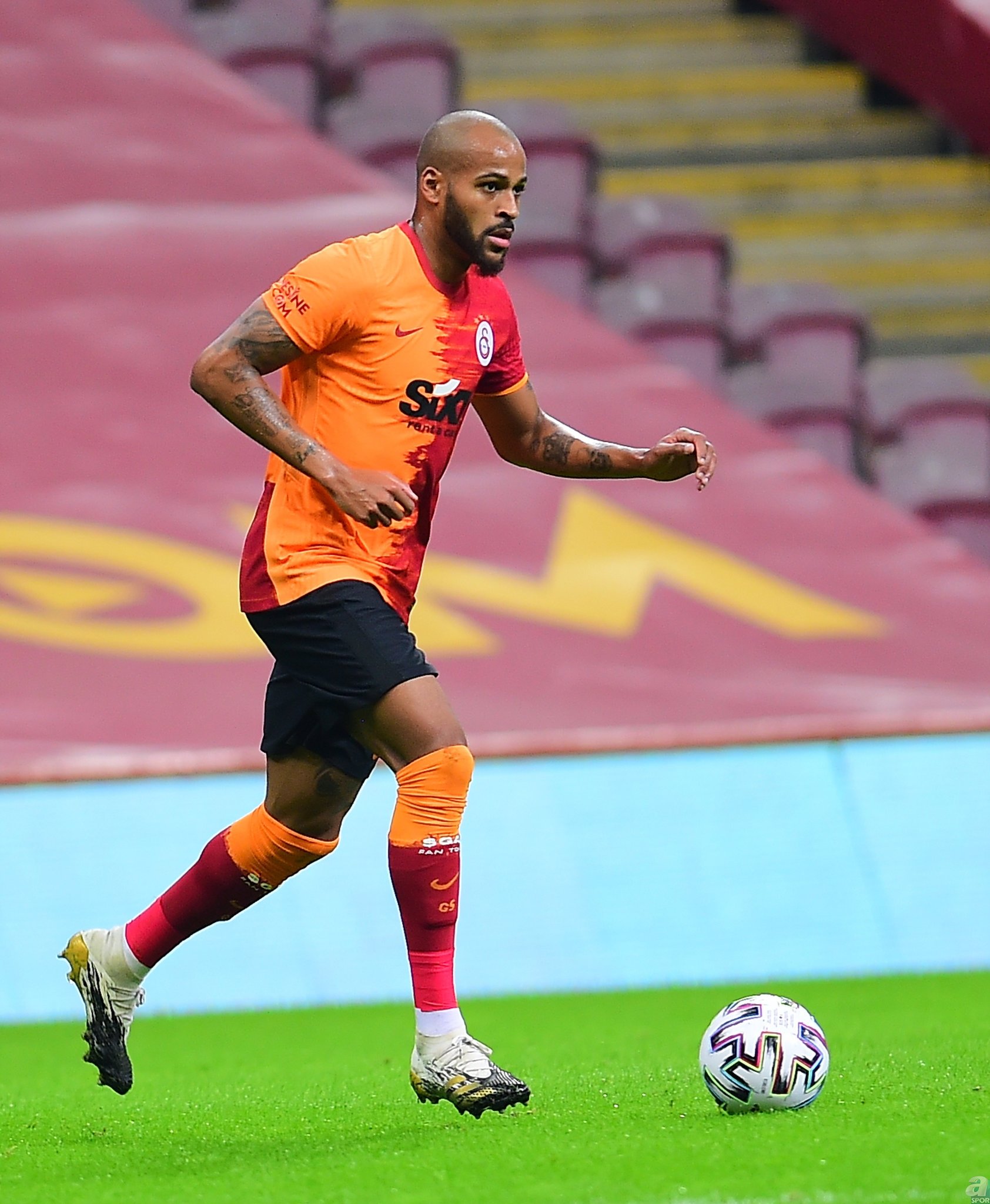 Galatasaray’dan sürpriz transfer hamlesi! Bonservissiz gelecek