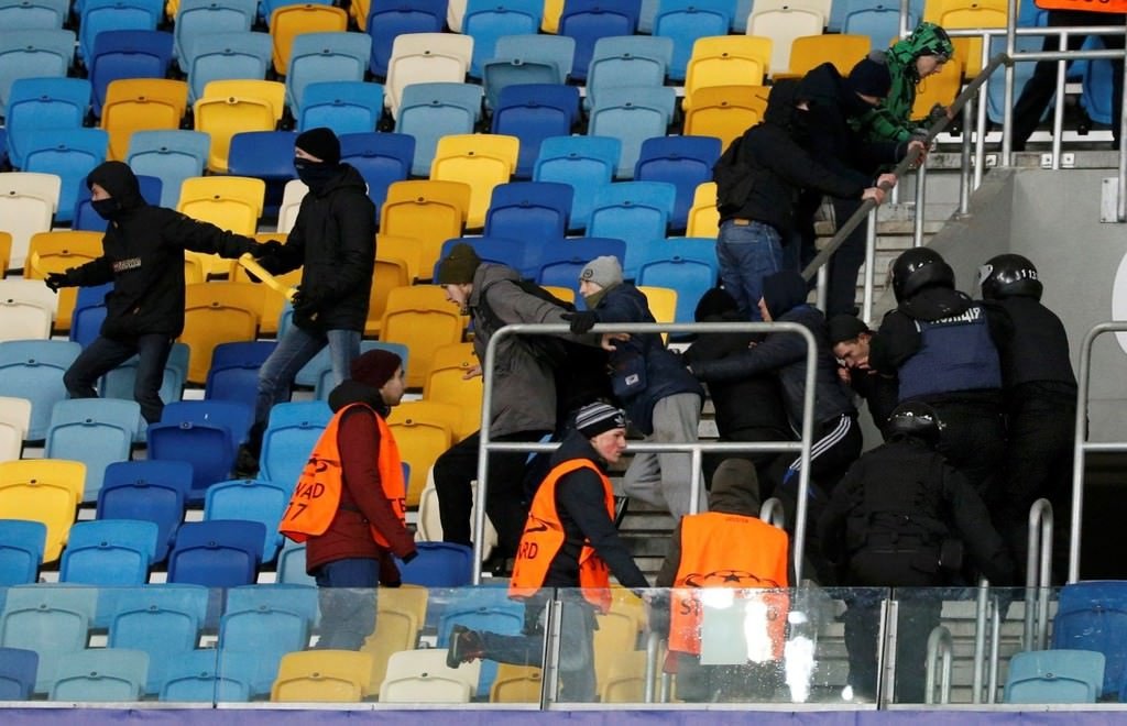 Beşiktaş taraftarını bıçaklayıp serbest kaldılar