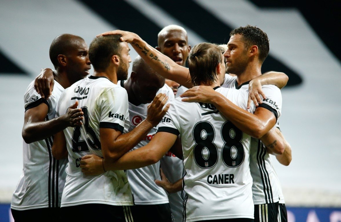Beşiktaş - Antalyaspor maçından kareler