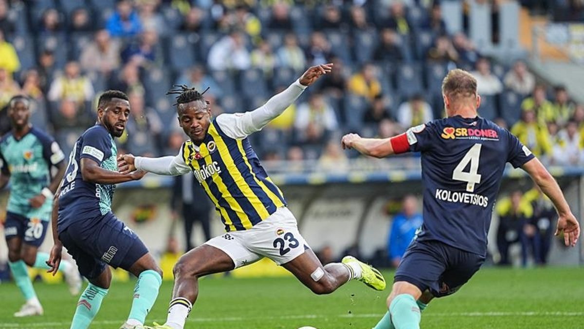 Elle oynama var mı? Erman Toroğlu Fenerbahçe'nin attığı ilk gol öncesi yaşanan pozisyonu yorumladı!