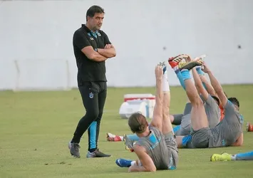 Ünal Karaman'dan oyuncularına yakın markaj