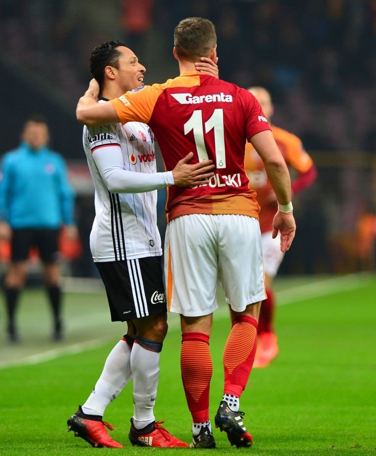 Galatasaray-Beşiktaş karşılaşmasından kareler