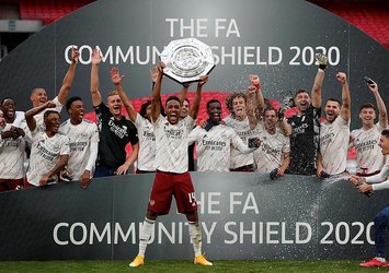 Community Shield kupası Arsenal'in