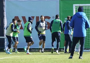 Fenerbahçe pas çalışması yaptı
