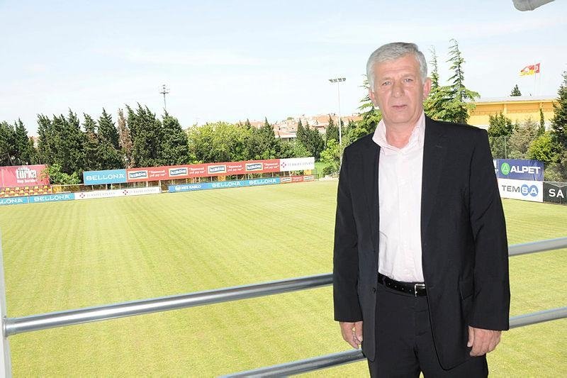 Cevat Guler Galatasaray In Basaksehir Kadar Sansi Var Aspor