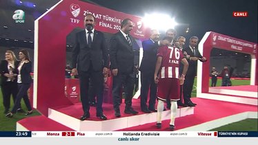 Sivasspor Kayserispor'u geçip kupayı kaldırdı! İşte seremoni