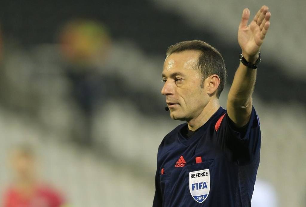 UEFA’dan Cüneyt Çakır’a bir görev daha!