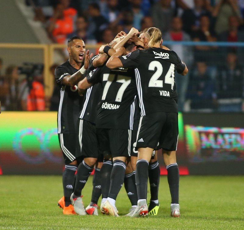 Beşiktaş deplasmanda Erzurumspor’u 3-1 mağlup etti ÖZET
