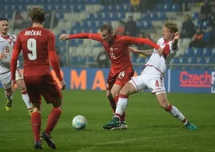 Simon Kjaer isyan bayrağını çekti