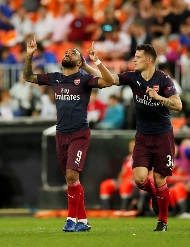 Valencia - Arsenal maçında şok kavga! İşte o anlar...