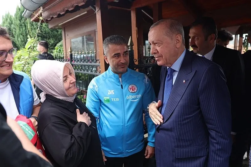 Başkan Erdoğan İstanbul Kastamonuspor yönetimini kabul etti - 1