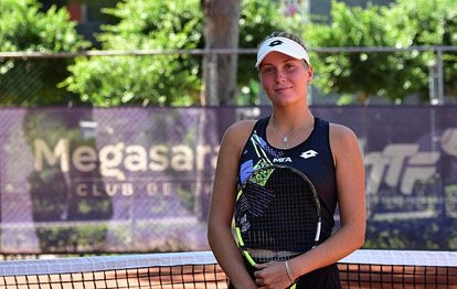 Rus tenisçi Anastasiia Gureva’dan Antalya övgüsü!