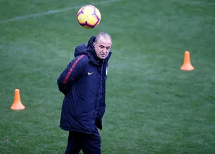 Fatih Terim ideal kadroyu kurdu! İşte Galatasaray'ın yeni 11'i