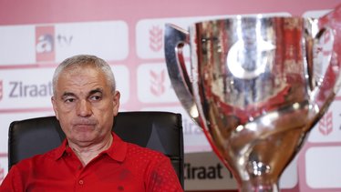 Kayserispor - Sivasspor maçı öncesi Rıza Çalımbay konuştu! "Tarih yazmak istiyoruz"