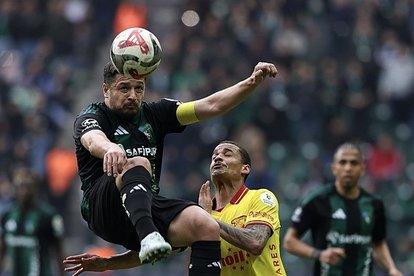 Kocaelispor 90+8’de nefes aldı!