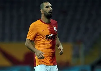 G.Saray'da Arda Turan şoku!